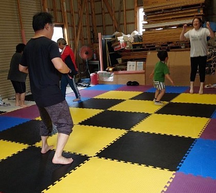 老若男女でエンジョイミット屋!!風景🥊